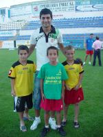 Raúl Albiol con los crí­os