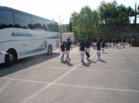 Niños llegada al Polideportivo